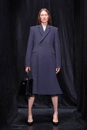 Balenciaga Ready to Wear Fall Winter 2025 - Paris, March 2025 Balenciaga Ready to Wear Fall Winter 2025 - Paris, March 2025, Credit:Zeppelin Avalon  Copyright: xZeppelinx xAvalonx 0974379965