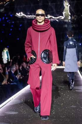 PFW - Pierre Cardin Runway A model walks the runway during Pierre Cardin Womenswear Fall Winter 2025-2026 show as part of Paris Fashion Week on March 10, 2025 in Paris, France. Photo by Nasser Berzane ABACAPRESS.COM Paris France  Copyright: xBerzanexNasser ABACAx
