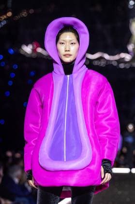 PFW - Pierre Cardin Runway A model walks the runway during Pierre Cardin Womenswear Fall Winter 2025-2026 show as part of Paris Fashion Week on March 10, 2025 in Paris, France. Photo by Nasser Berzane ABACAPRESS.COM Paris France  Copyright: xBerzanexNasser ABACAx