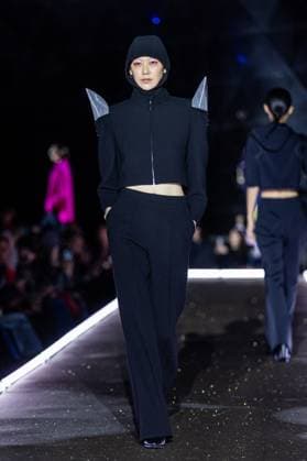 PFW - Pierre Cardin Runway A model walks the runway during Pierre Cardin Womenswear Fall Winter 2025-2026 show as part of Paris Fashion Week on March 10, 2025 in Paris, France. Photo by Nasser Berzane ABACAPRESS.COM Paris France  Copyright: xBerzanexNasser ABACAx