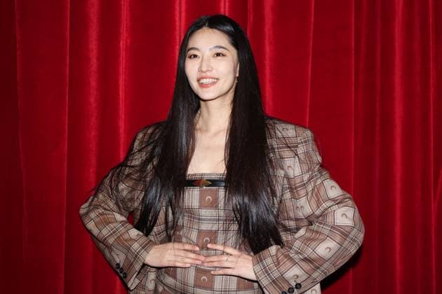Marine Serre s Fall Winter 2025 women s ready to wear show during Paris Fashion Week Defile pret a porter femme automne hiver 2025 de Marine Serre pendant la semaine de la mode a Paris Bonnie Chen 441609 2025 03 10 Paris France  Copyright: xSebastienxFremontx xStarfacex STAR_441609_057