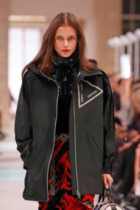 Louis Vuitton Ready to Wear Fall Winter 2025 - Paris, March 2025 Louis Vuitton Ready to Wear Fall Winter 2025 - Paris, March 2025, Credit:Zeppelin Avalon  Copyright: xZeppelinx xAvalonx 0974451135