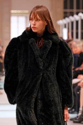 Louis Vuitton Ready to Wear Fall Winter 2025 - Paris, March 2025 Louis Vuitton Ready to Wear Fall Winter 2025 - Paris, March 2025, Credit:Zeppelin Avalon  Copyright: xZeppelinx xAvalonx 0974451653