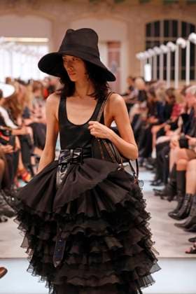 Louis Vuitton Ready to Wear Fall Winter 2025 - Paris, March 2025 Louis Vuitton Ready to Wear Fall Winter 2025 - Paris, March 2025, Credit:Zeppelin Avalon  Copyright: xZeppelinx xAvalonx 0974451890