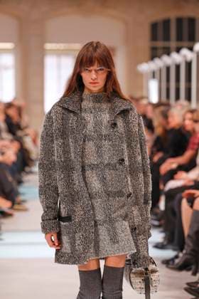 Louis Vuitton Ready to Wear Fall Winter 2025 - Paris, March 2025 Louis Vuitton Ready to Wear Fall Winter 2025 - Paris, March 2025, Credit:Zeppelin Avalon  Copyright: xZeppelinx xAvalonx 0974452016