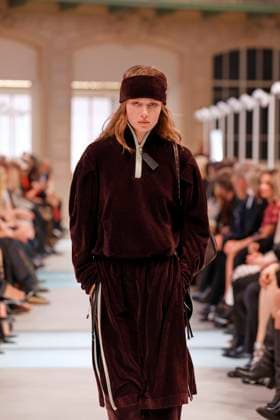 Louis Vuitton Ready to Wear Fall Winter 2025 - Paris, March 2025 Louis Vuitton Ready to Wear Fall Winter 2025 - Paris, March 2025, Credit:Zeppelin Avalon  Copyright: xZeppelinx xAvalonx 0974452656
