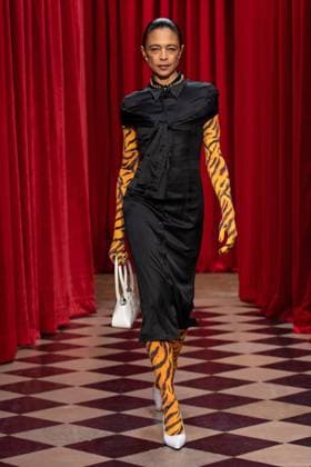 Marine Serre Ready to Wear Fall Winter 2025 - Paris, March 2025 Marine Serre Ready to Wear Fall Winter 2025 - Paris, March 2025, Credit:Zeppelin Avalon  Copyright: xZeppelinx xAvalonx 0974467594