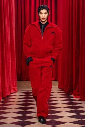 Marine Serre Ready to Wear Fall Winter 2025 - Paris, March 2025 Marine Serre Ready to Wear Fall Winter 2025 - Paris, March 2025, Credit:Zeppelin Avalon  Copyright: xZeppelinx xAvalonx 0974468309