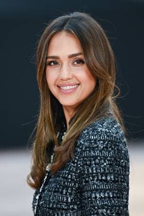 PFW Chanel Photocall Jessica Alba attending the Chanel Womenswear Fall Winter 2025-2026 show as part of Paris Fashion Week in Paris, France on March 11, 2025. Photo by Aurore Marechal ABACAPRESS.COM Paris France  Copyright: xMarechalxAurore ABACAx
