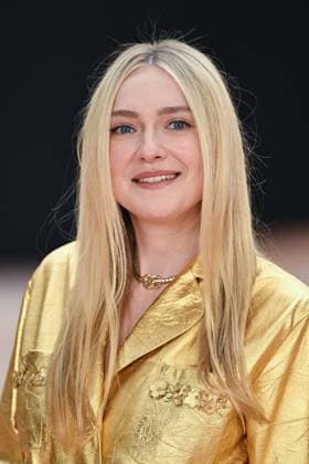 PFW Chanel Photocall Dakota Fanning attending the Chanel Womenswear Fall Winter 2025-2026 show as part of Paris Fashion Week in Paris, France on March 11, 2025. Photo by Aurore Marechal ABACAPRESS.COM Paris France  Copyright: xMarechalxAurore ABACAx