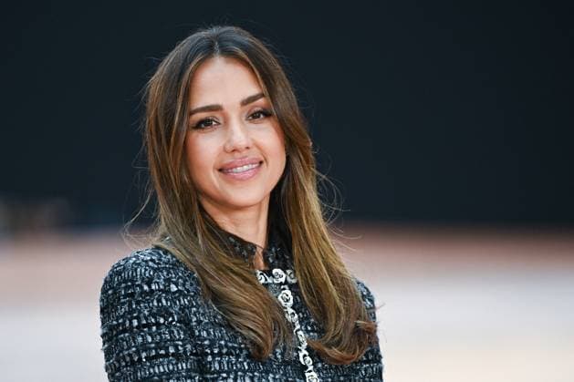 PFW Chanel Photocall Jessica Alba attending the Chanel Womenswear Fall Winter 2025-2026 show as part of Paris Fashion Week in Paris, France on March 11, 2025. Photo by Aurore Marechal ABACAPRESS.COM Paris France  Copyright: xMarechalxAurore ABACAx