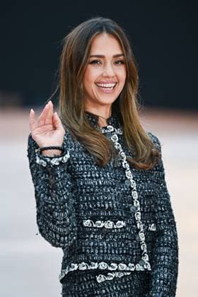 PFW Chanel Photocall Jessica Alba attending the Chanel Womenswear Fall Winter 2025-2026 show as part of Paris Fashion Week in Paris, France on March 11, 2025. Photo by Aurore Marechal ABACAPRESS.COM Paris France  Copyright: xMarechalxAurore ABACAx