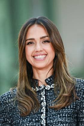 PFW Chanel Photocall Jessica Alba attending the Chanel Womenswear Fall Winter 2025-2026 show as part of Paris Fashion Week in Paris, France on March 11, 2025. Photo by Aurore Marechal ABACAPRESS.COM Paris France  Copyright: xMarechalxAurore ABACAx