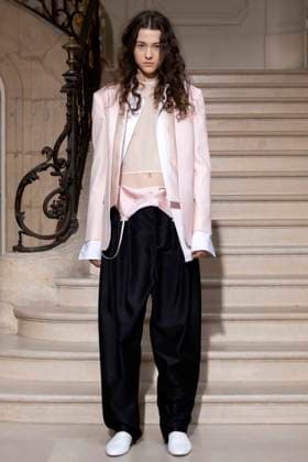 Kenzo Ready to Wear Fall Winter 2025 - Paris, March 2025 Kenzo Ready to Wear Fall Winter 2025 - Paris, March 2025, Credit:Zeppelin Avalon  Copyright: xZeppelinx xAvalonx 0974622920