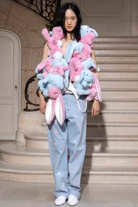 Kenzo Ready to Wear Fall Winter 2025 - Paris, March 2025 Kenzo Ready to Wear Fall Winter 2025 - Paris, March 2025, Credit:Zeppelin Avalon  Copyright: xZeppelinx xAvalonx 0974623119