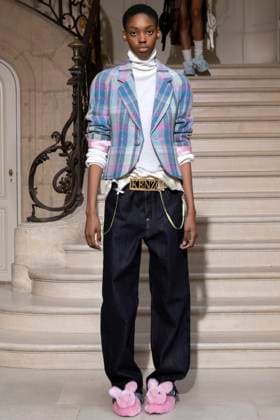 Kenzo Ready to Wear Fall Winter 2025 - Paris, March 2025 Kenzo Ready to Wear Fall Winter 2025 - Paris, March 2025, Credit:Zeppelin Avalon  Copyright: xZeppelinx xAvalonx 0974623159