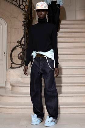 Kenzo Ready to Wear Fall Winter 2025 - Paris, March 2025 Kenzo Ready to Wear Fall Winter 2025 - Paris, March 2025, Credit:Zeppelin Avalon  Copyright: xZeppelinx xAvalonx 0974623321