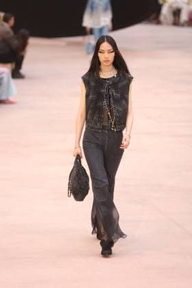PFW Chanel Runway Models walk the runway during the Chanel Womenswear Fall Winter 2025-2026 show as part of Paris Fashion Week in Paris on March 10, 2025, France. Photo by Jerome Domine ABACAPRESS.COM  Copyright: xDominexJerome ABACAx