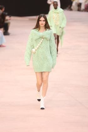 PFW Chanel Runway Models walk the runway during the Chanel Womenswear Fall Winter 2025-2026 show as part of Paris Fashion Week in Paris on March 10, 2025, France. Photo by Jerome Domine ABACAPRESS.COM  Copyright: xDominexJerome ABACAx