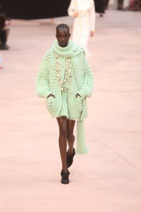 PFW Chanel Runway Models walk the runway during the Chanel Womenswear Fall Winter 2025-2026 show as part of Paris Fashion Week in Paris on March 10, 2025, France. Photo by Jerome Domine ABACAPRESS.COM  Copyright: xDominexJerome ABACAx