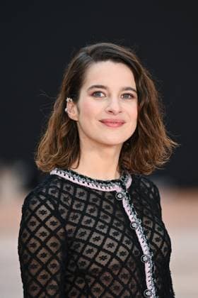 PFW Chanel Photocall Rebecca Marder attending the Chanel Womenswear Fall Winter 2025-2026 show as part of Paris Fashion Week in Paris, France on March 11, 2025. Photo by Aurore Marechal ABACAPRESS.COM Paris France  Copyright: xMarechalxAurore ABACAx