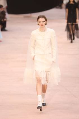 PFW Chanel Runway Models walk the runway during the Chanel Womenswear Fall Winter 2025-2026 show as part of Paris Fashion Week in Paris on March 10, 2025, France. Photo by Jerome Domine ABACAPRESS.COM  Copyright: xDominexJerome ABACAx