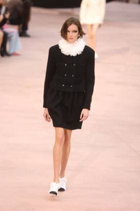 PFW Chanel Runway Models walk the runway during the Chanel Womenswear Fall Winter 2025-2026 show as part of Paris Fashion Week in Paris on March 10, 2025, France. Photo by Jerome Domine ABACAPRESS.COM  Copyright: xDominexJerome ABACAx