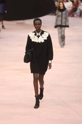 PFW Chanel Runway Models walk the runway during the Chanel Womenswear Fall Winter 2025-2026 show as part of Paris Fashion Week in Paris on March 10, 2025, France. Photo by Jerome Domine ABACAPRESS.COM  Copyright: xDominexJerome ABACAx