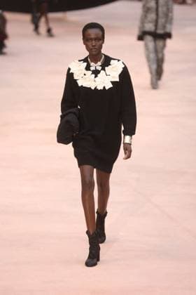 PFW Chanel Runway Models walk the runway during the Chanel Womenswear Fall Winter 2025-2026 show as part of Paris Fashion Week in Paris on March 10, 2025, France. Photo by Jerome Domine ABACAPRESS.COM  Copyright: xDominexJerome ABACAx