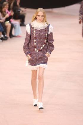 PFW Chanel Runway Models walk the runway during the Chanel Womenswear Fall Winter 2025-2026 show as part of Paris Fashion Week in Paris on March 10, 2025, France. Photo by Jerome Domine ABACAPRESS.COM  Copyright: xDominexJerome ABACAx
