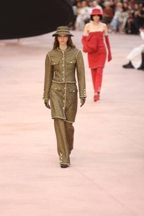 PFW Chanel Runway Models walk the runway during the Chanel Womenswear Fall Winter 2025-2026 show as part of Paris Fashion Week in Paris on March 10, 2025, France. Photo by Jerome Domine ABACAPRESS.COM  Copyright: xDominexJerome ABACAx