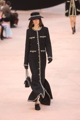 PFW Chanel Runway Models walk the runway during the Chanel Womenswear Fall Winter 2025-2026 show as part of Paris Fashion Week in Paris on March 10, 2025, France. Photo by Jerome Domine ABACAPRESS.COM  Copyright: xDominexJerome ABACAx