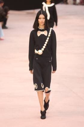 PFW Chanel Runway Models walk the runway during the Chanel Womenswear Fall Winter 2025-2026 show as part of Paris Fashion Week in Paris on March 10, 2025, France. Photo by Jerome Domine ABACAPRESS.COM  Copyright: xDominexJerome ABACAx