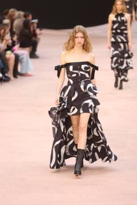 PFW Chanel Runway Models walk the runway during the Chanel Womenswear Fall Winter 2025-2026 show as part of Paris Fashion Week in Paris on March 10, 2025, France. Photo by Jerome Domine ABACAPRESS.COM  Copyright: xDominexJerome ABACAx