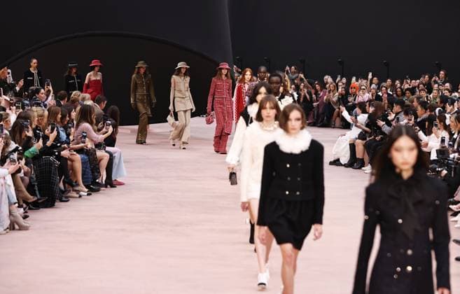(250311) -- PARIS, March 11, 2025 -- Models present creations of the ready-to-wear Fall Winter 2025-2026 collections by French fashion house Chanel during the Paris Fashion Week, in Paris, France, on March 11, 2025. ) FRANCE-PARIS-FASHION WEEK-CHANEL GaoxJing 