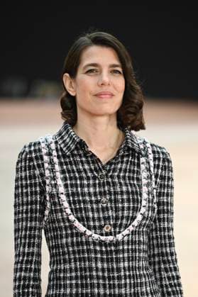 Paris Fashion Week People au defile Chanel, Arrival of celebrities at Grand Palais for Chanel Show 441654 2025 03 11 Paris France Casiraghi, Charlotte Monaco  Copyright: xSergexArnalx xStarfacex STAR_441654_011
