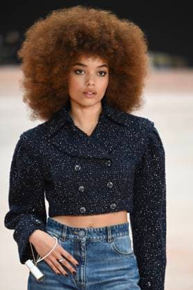 Paris Fashion Week People au defile Chanel, Arrival of celebrities at Grand Palais for Chanel Show 441654 2025 03 11 Paris France Peak, Whitney  Copyright: xSergexArnalx xStarfacex STAR_441654_059