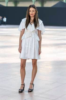 Photocall of the Chanel Womens Fashion Show Ready to Wear Fall Winter 2025 2026 during Paris Fashion Week PFW at the Grand Palais Phoebe Tonkin at the photocall of the Chanel Womens Fashion Show Ready to Wear Fall Winter 2025 2026 during Paris Fashion Week PFW at the Grand Palais, in Paris, France, on March 11th 2025 Olivier Borde Bestimage Celebs at Chanel Fashion Show Ready to Wear Collection Fall Winter 2025 2026 during Paris Fashion Week, on march 11th 2025 Paris France  Copyright: xOLIVIERxBORDEx xBESTIMAGExOLIVIERxBORDEx xBESTIMAGEx