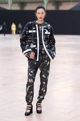 Photocall of the Chanel Mode Féminine Prêt À Porter Automne Hiver 2025 2026 show during Paris Fashion Week PFW at the Grand Palais Liu Wen at the photocall of the Chanel Mode Féminine Prêt À Porter Automne Hiver 2025 2026 show during Paris Fashion Week PFW at the Grand Palais, in Paris, France, on March 11th 2025 Olivier Borde Bestimage Celebs at Chanel Fashion Show Ready to Wear Collection Fall Winter 2025 2026 during Paris Fashion Week, on march 11th 2025 Paris France  Copyright: xOLIVIERxBORDEx xBESTIMAGExOLIVIERxBORDEx xBESTIMAGEx
