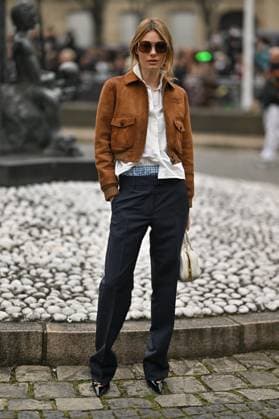 PFW Miu Miu Outside Arrivals Camille Rowe arriving at Miu Miu show during Paris Fashion Week in Paris, France on March 11, 2025. Photo by Julien Reynaud APS-Medias ABACAPRESS.COM Paris France  Copyright: xReynaudxJulien APS-Medias ABACAx