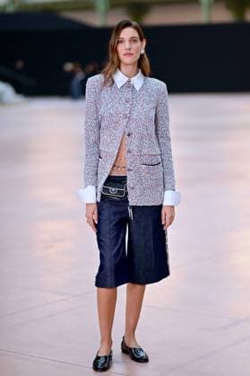 PFW - Chanel Photocall Charlotte Cardin attends the Chanel Womenswear Fall Winter 2025-2026 show as part of Paris Fashion Week at Grand Palais on March 11, 2025 in Paris, France. - EDITORIAL USE ONLY - Photo by Franck Castel ABACAPRESS.COM Paris France  Copyright: xCastelxFranck ABACAx