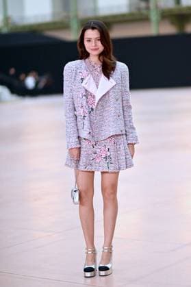 PFW - Chanel Photocall Rebecca Patricia Armstrong attends the Chanel Womenswear Fall Winter 2025-2026 show as part of Paris Fashion Week at Grand Palais on March 11, 2025 in Paris, France. - EDITORIAL USE ONLY - Photo by Franck Castel ABACAPRESS.COM Paris France  Copyright: xCastelxFranck ABACAx
