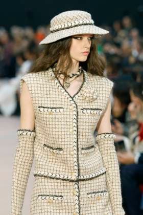 Chanel ready to wear fall winter 2025-2026, Paris, 11 March 2025 Chanel ready to wear fall winter 2025-2026 runway show at Paris fashion week on 11 March 2025., Credit:xxx Avalon Paris, France  Copyright: xxxxx xAvalonx PHT_fashion_PFW_Chanel_details_974680353