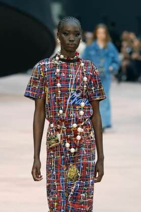 Chanel ready to wear fall winter 2025-2026, Paris, 11 March 2025 Chanel ready to wear fall winter 2025-2026 runway show at Paris fashion week on 11 March 2025., Credit:xxx Avalon Paris, France  Copyright: xxxxx xAvalonx PHT_fashion_PFW_Chanel_details_974680616