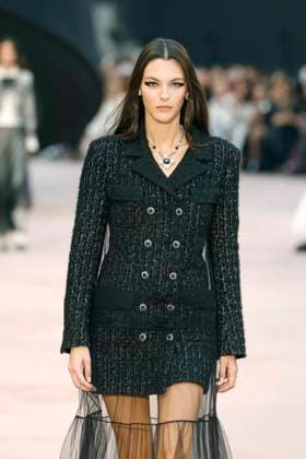 Chanel ready to wear fall winter 2025-2026, Paris, 11 March 2025 Chanel ready to wear fall winter 2025-2026 runway show at Paris fashion week on 11 March 2025., Credit:xxx Avalon Paris, France  Copyright: xxxxx xAvalonx PHT_fashion_PFW_Chanel_details_974681888