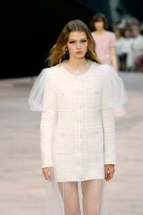 Chanel ready to wear fall winter 2025-2026, Paris, 11 March 2025 Chanel ready to wear fall winter 2025-2026 runway show at Paris fashion week on 11 March 2025., Credit:xxx Avalon Paris, France  Copyright: xxxxx xAvalonx PHT_fashion_PFW_Chanel_details_974683104