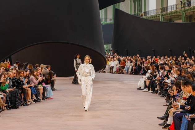 Chanel Womenswear Fall Winter 2025 2026 show as part of Paris Fashion Week PFW at Grand Palais Chanel Womenswear Fall Winter 2025 2026 show as part of Paris Fashion Week PFW at Grand Palais in Paris, France on March 11, 2025 Bestimage Runway during the Chanel Womenswear Fall Winter 2025 2026 show as part of Paris Fashion Week at Grand Palais on March 11, 2025 in Paris, France Paris France  Copyright: xAgencex xBestimagexAgencex xBestimagex
