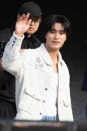 PFW - Chanel PAP - Arrivals NB Norawit Titicharoenrak attends Chanel Womenswear Fall Winter 2025-2026 show as part of Paris Fashion Week on March 11, 2025 in Paris, France. Photo by Nasser Berzane ABACAPRESS.COM Paris France  Copyright: xBerzanexNasser ABACAx