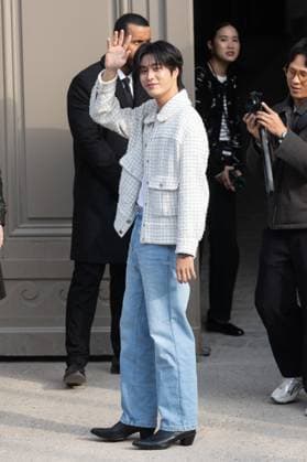 PFW - Chanel PAP - Arrivals NB Norawit Titicharoenrak attends Chanel Womenswear Fall Winter 2025-2026 show as part of Paris Fashion Week on March 11, 2025 in Paris, France. Photo by Nasser Berzane ABACAPRESS.COM Paris France  Copyright: xBerzanexNasser ABACAx