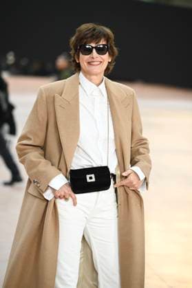 Paris Fashion Week People au defile Chanel, Arrival of celebrities at Grand Palais for Chanel Show 441654 2025 03 11 Paris France de la Fressange, Inès  Copyright: xSergexArnalx xStarfacex STAR_441654_090